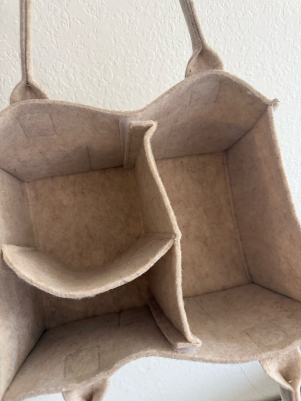 Felt Tote Organizer Bag in Light Beige - Picture 6 of 8